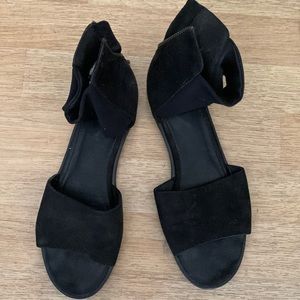Eileen Fisher Black Sandal